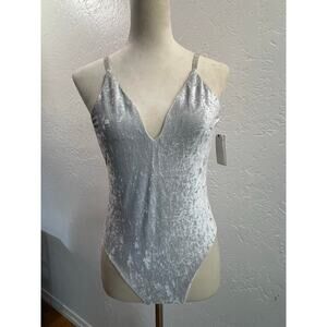NWT Leith Grey Velvet Bodysuit Deep V-Neck Pull-On Size M